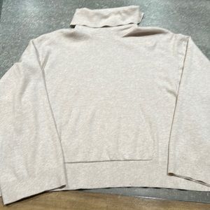Banana republic sand short sweater with front pocket loose turtleneck size xl